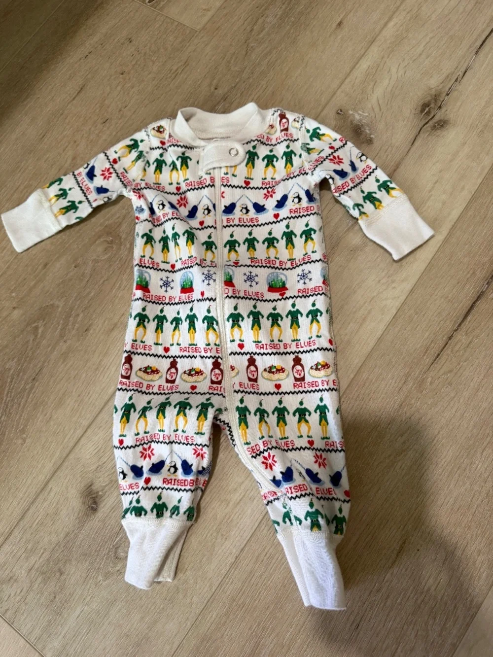 Hanna Andersson Pajamas elf 0-3 months